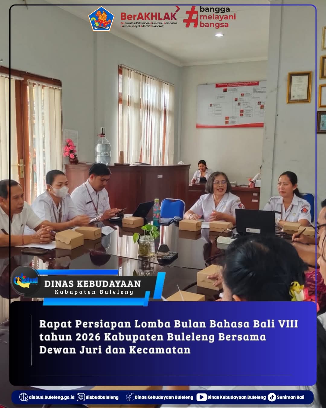 UPTD. Gedong Kirtya Dinas Kebudayaan Kabupaten Buleleng lanjutkan Rapat pertemuan antara Dewan Juri dan Kecamatan dalam persiapan pelaksanaan Bulan Bahasa Bali VIII tahun 2026 Kabupaten Buleleng.